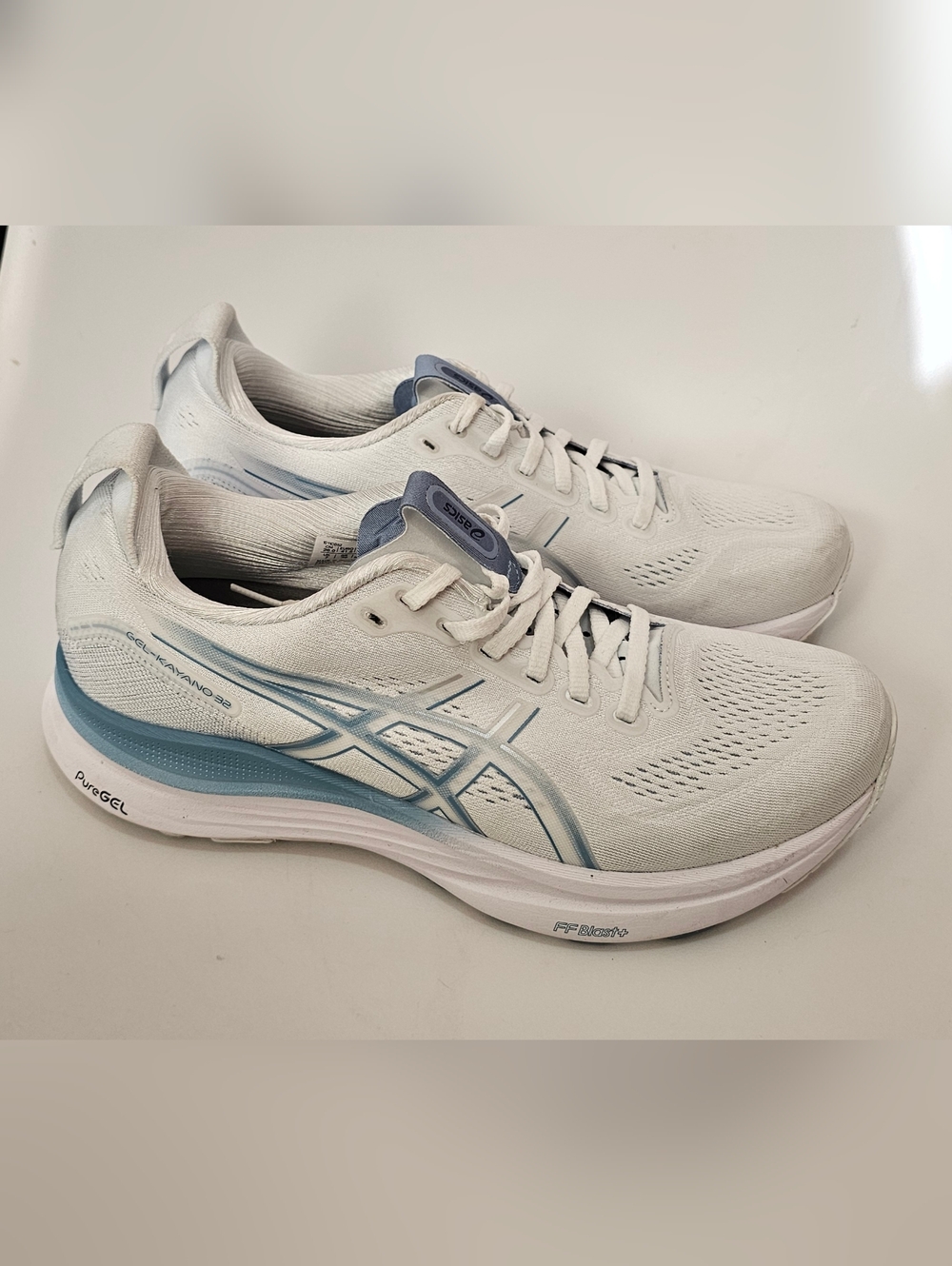 Men's Asics Gel Kayano 32 size 8